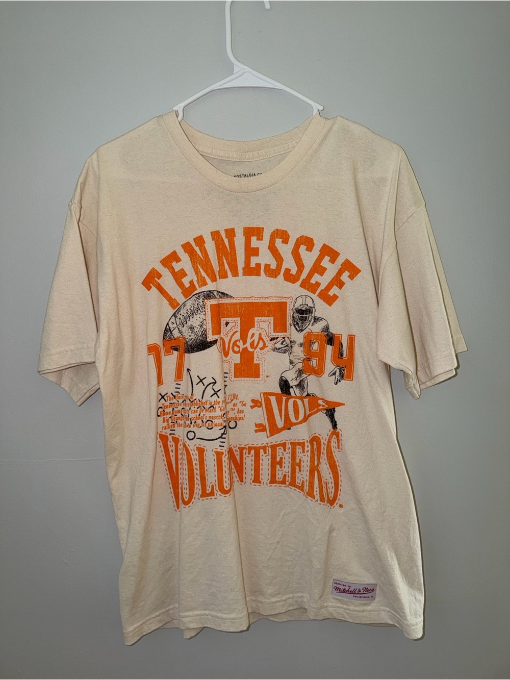NWOT Tennessee Volunteers Mitchell & Ness Tee